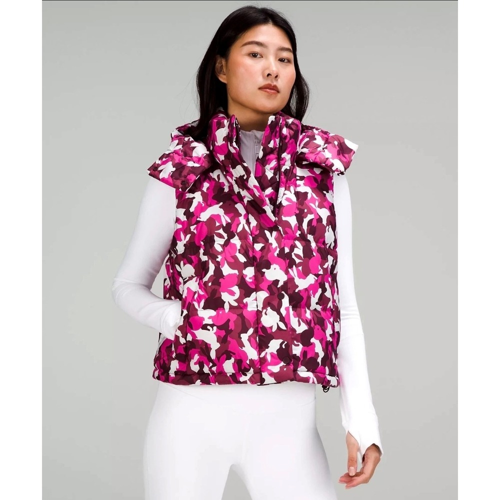 Lululemon Lunar New Year Wunder Puff Cropped Vest Womens 10 Rabbit Camo Puffer
